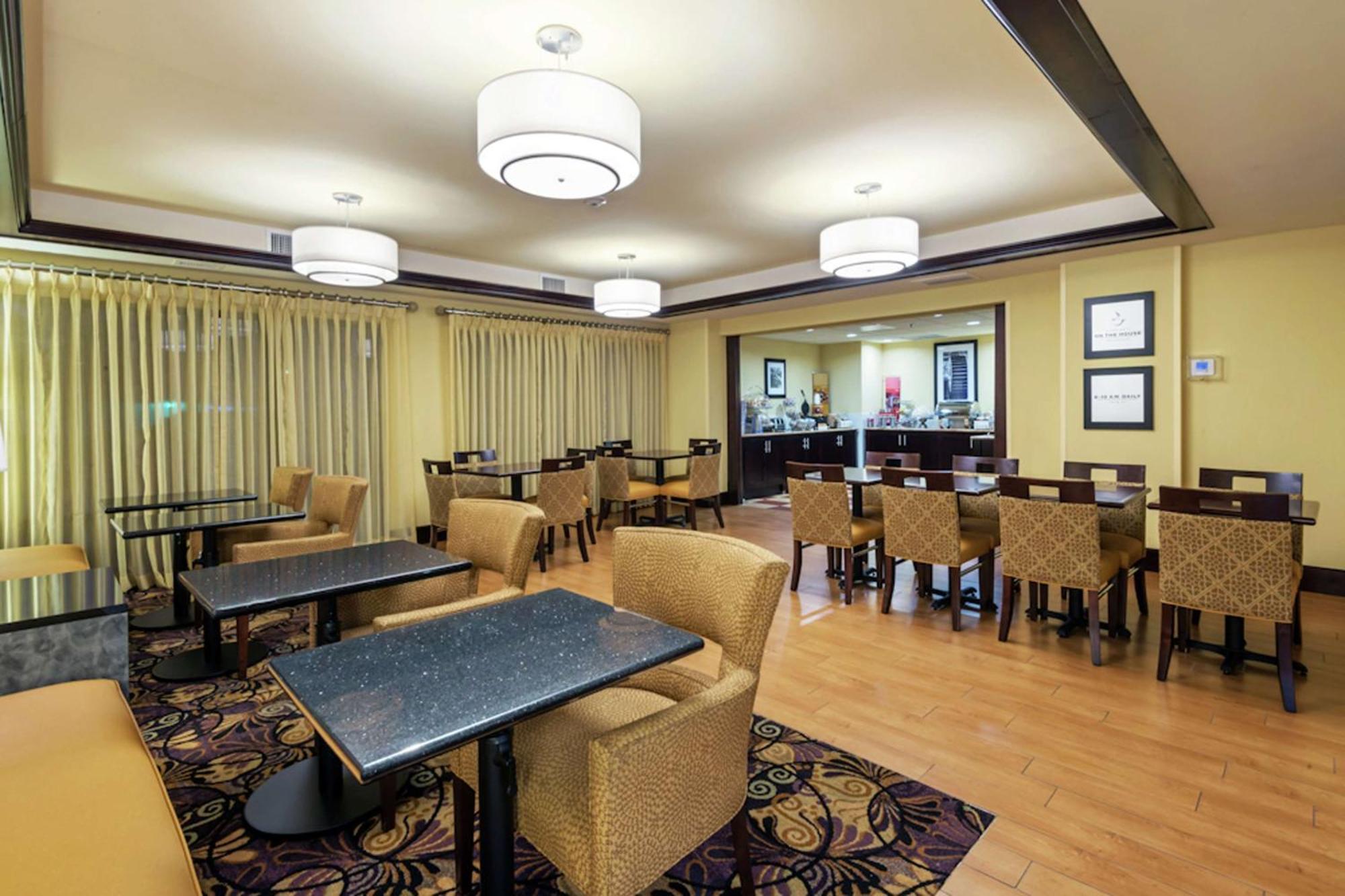 Hampton Inn I-10 & College Drive Baton Rouge Eksteriør bilde
